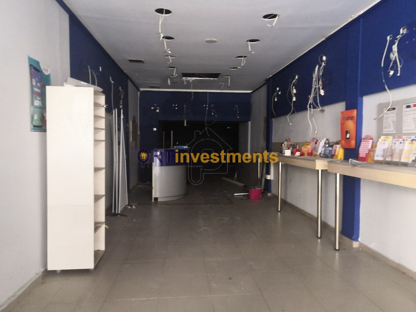 Store 77sqm for rent-Vardaris