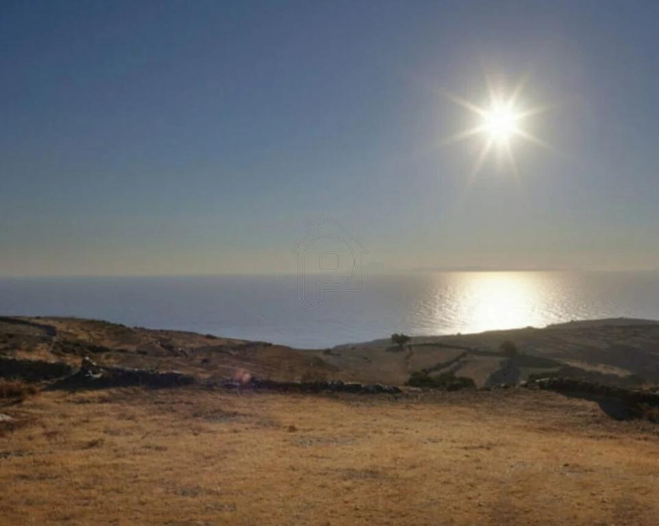 Οικόπεδο 5.700 τ.μ. προς πώληση, Άνω Μεριά Φολεγάνδρου