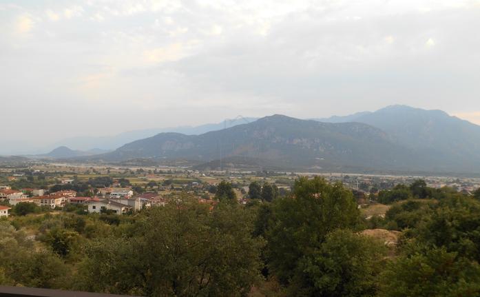 Land plot 536 sqm for sale, Trikala Prefecture, Kalampaka