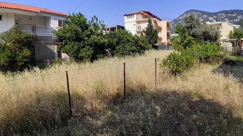 Land plot 550sqm for sale-Kamena Vourla » Karia