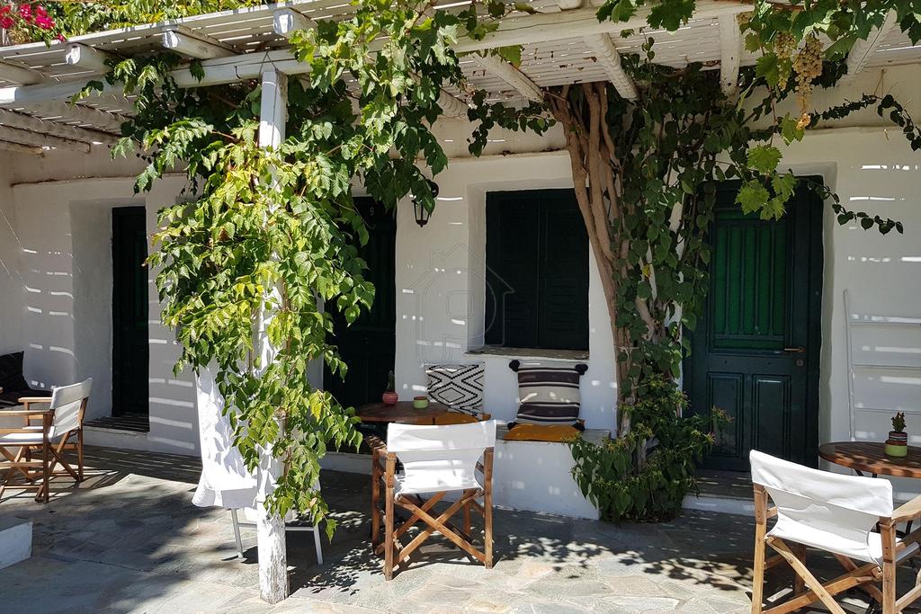 Ξενοδοχείο 400 τ.μ. προς πώληση, Απολλωνία Σίφνου
