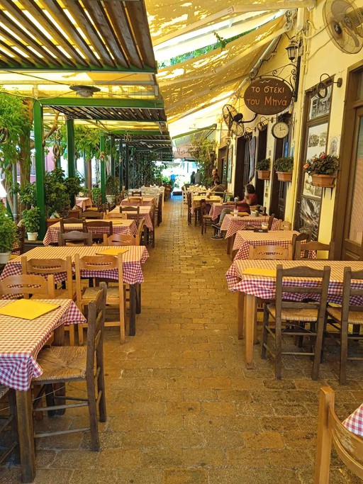 Business 90sqm for sale-Lavrio » Center