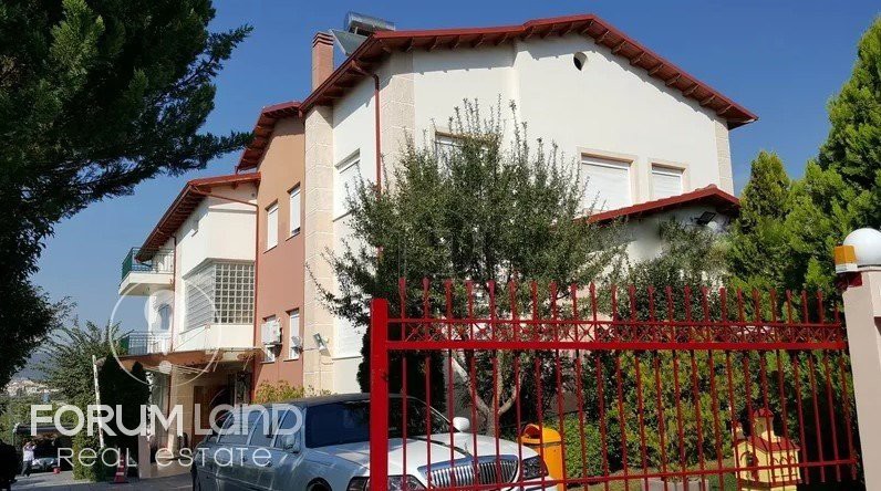 Επιχειρηματικό κτίριο 1.073τ.μ. για πώληση-Πυλαία » Mediterranean Cosmos