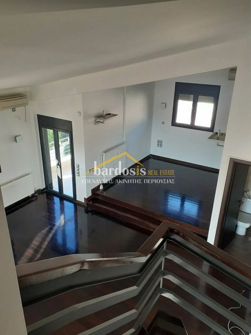 Μεζονέτα 140τ.μ. για πώληση-Γλυφάδα » Αιξωνή