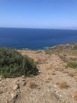 Land plot 4.100sqm for sale-Andros » Idrousa