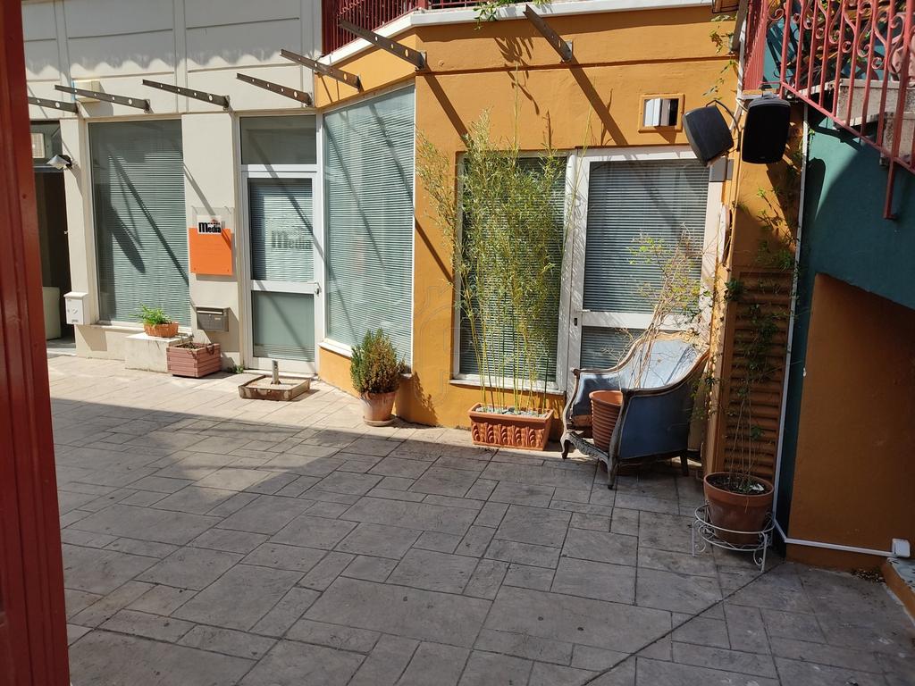 Κατάστημα 136 τ.μ. πρός ενοικίαση, Αθήνα - Βόρεια Προάστια, Κηφισιά