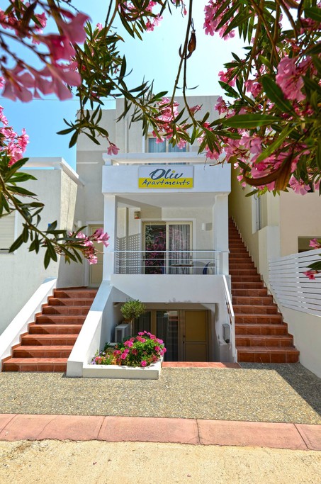 Apartment complex 220sqm for sale-Rethimno » Platanias
