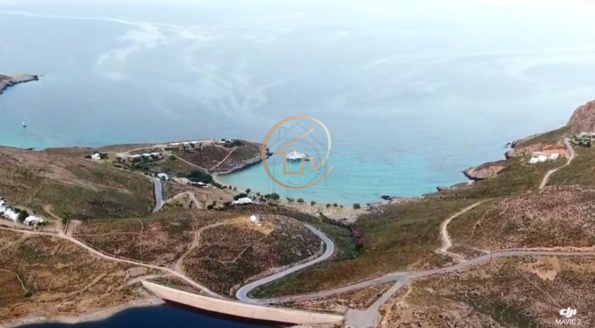 Land plot 10.000 sqm for sale