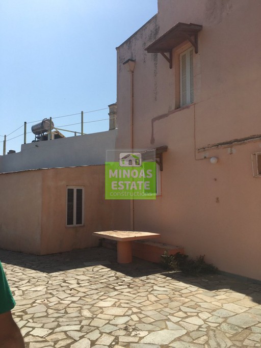 Building 300sqm for sale-Akrotiri » Sternes