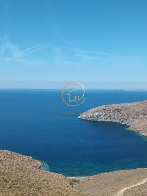 Land plot 8.636 sqm for sale, Cyclades, Serifos