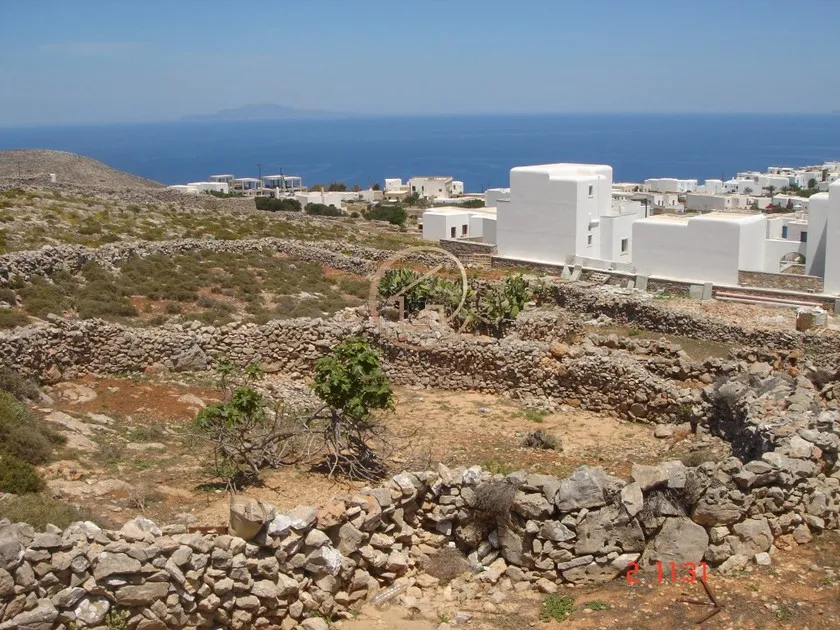 Land plot 2.350 sqm for sale, Cyclades, Folegandros