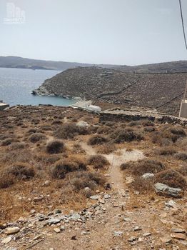 Οικόπεδο 45.000τ.μ. για πώληση-Κύθνος » Λουτρά