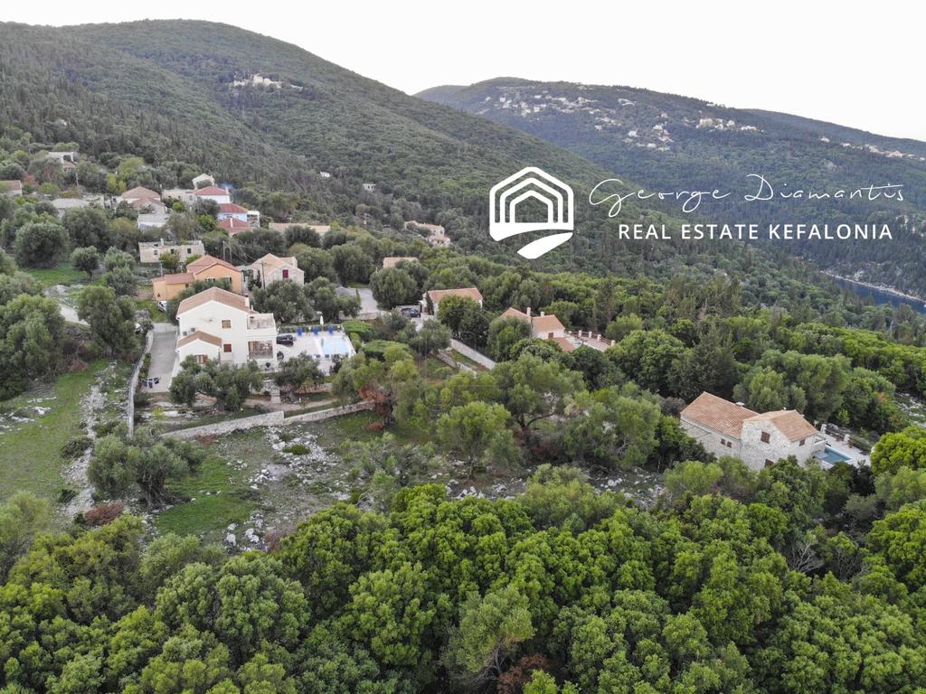 Οικόπεδο 1.500 τ.μ. πρός πώληση, Ν. Κεφαλονιάς, Κεφαλονιά