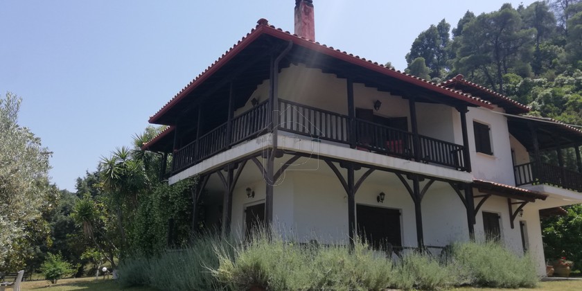 Μονοκατοικία 200 τ.μ. για πώληση