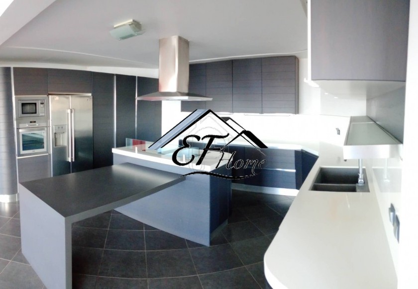 Detached home 380 sqm for rent