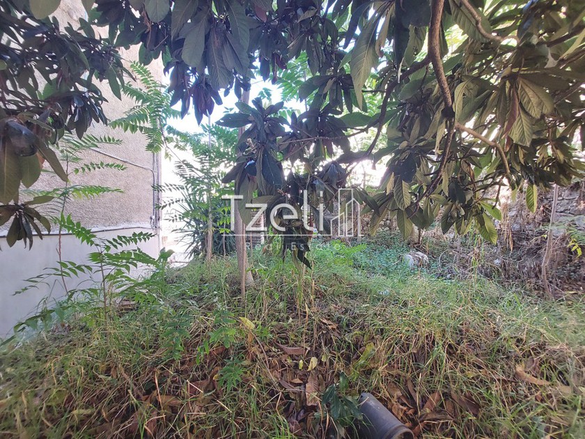 Land plot 145sqm for sale-Patra » Frourio