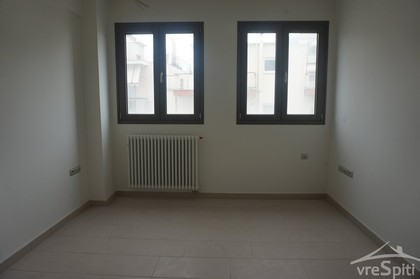 Office 30sqm for sale-Ioannina » Center