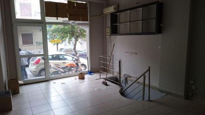 Store 38sqm for rent-Volos » Center