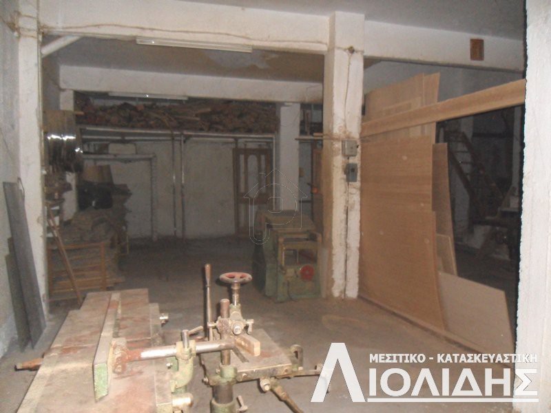 Αποθήκη 200τ.μ. για πώληση-Μπότσαρη