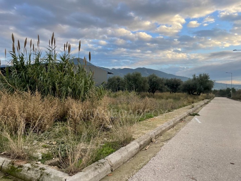 Οικόπεδο 829 τ.μ. για πώληση