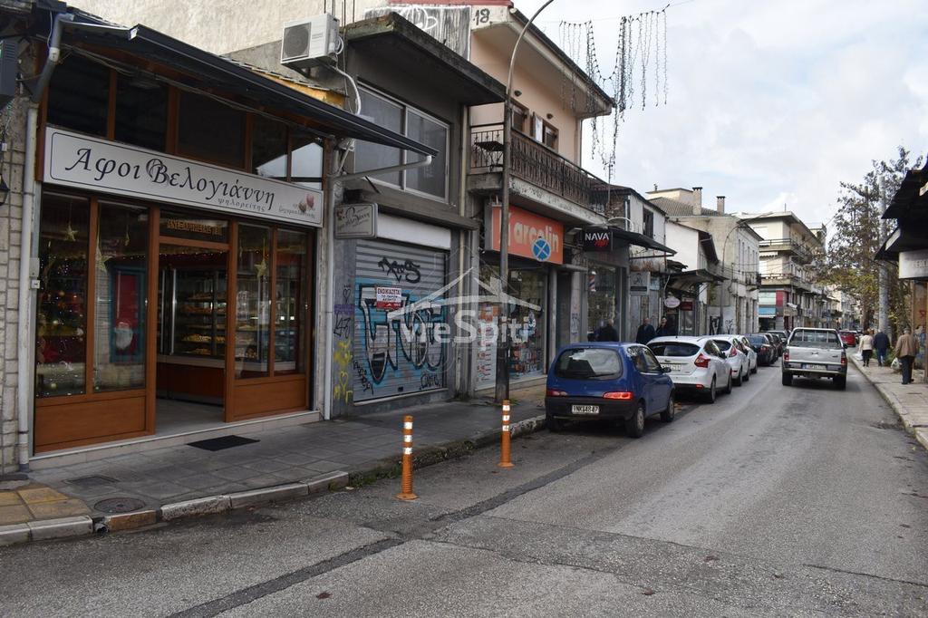 Κατάστημα 180 τ.μ. προς ενοικίαση, Κέντρο Ιωαννίνων