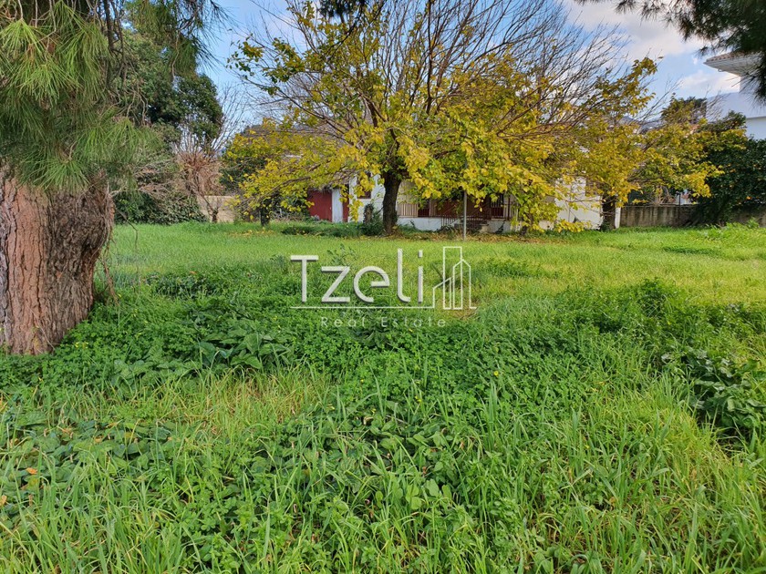 Land plot 800sqm for sale-Rio » Agios Vasileios