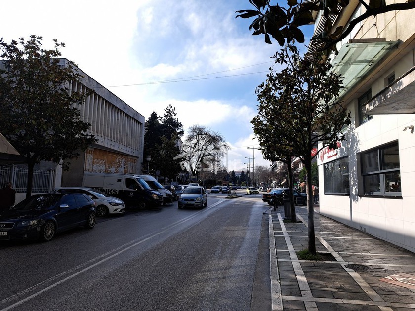 Industrial space 808 sqm for sale