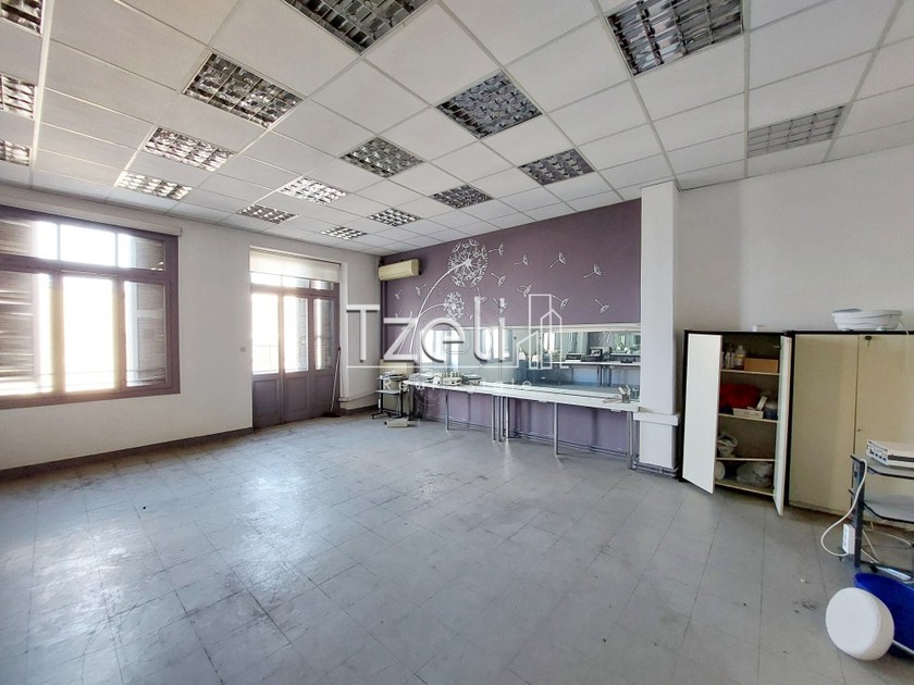 Business bulding 1.880sqm for rent-Patra » Patra Centre