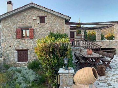 Apartment 130sqm for sale-Arachova » Kalivia