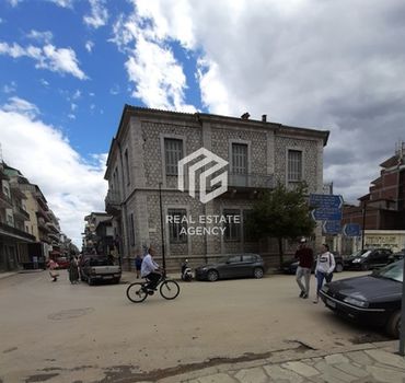 Επιχειρηματικό κτίριο 565τ.μ. για πώληση-Καρδίτσα » Κέντρο