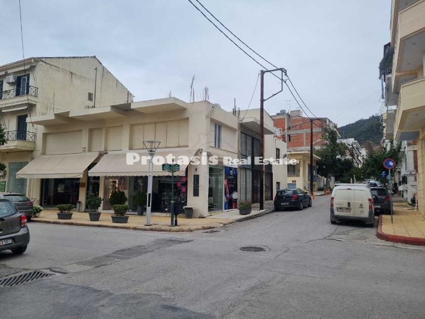Διαμέρισμα 158,21τ.μ. για πώληση-Αιδηψός » Λουτρά αιδηψού