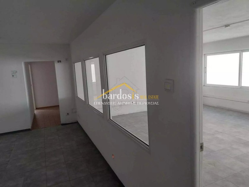 Business bulding 900sqm for rent-Metamorfosi