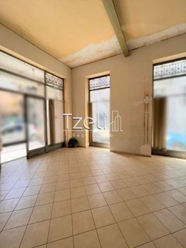 Store 47sqm for rent-Patra