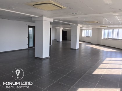 Office 210 sqm for rent