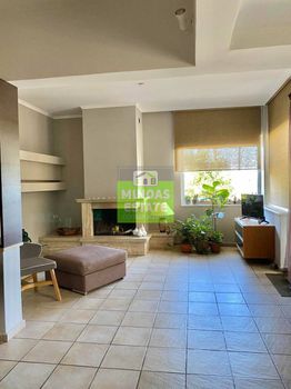 Apartment complex 209sqm for sale-Akrotiri » Agios Onoufrios