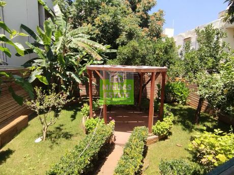 Building 450sqm for sale-Chania » Splatzia