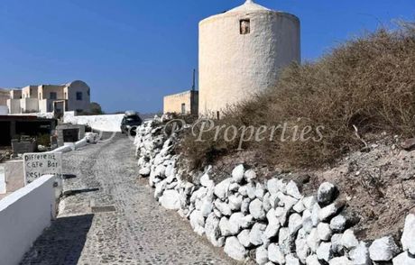 Land plot 502sqm for sale-Santorini » Thira