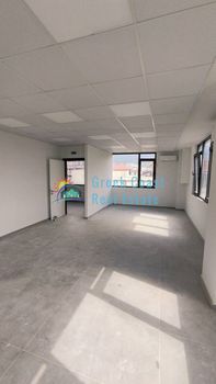 Office 67sqm for rent-Patra » Pratsika