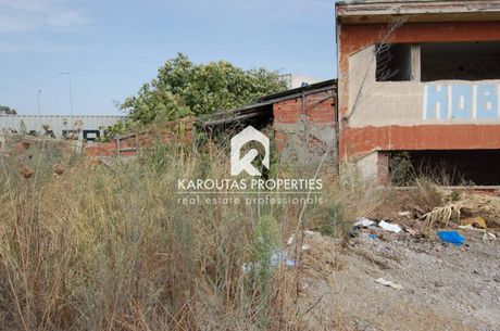 Parcel 4.800sqm for sale-Eleftherio-Kordelio » Center