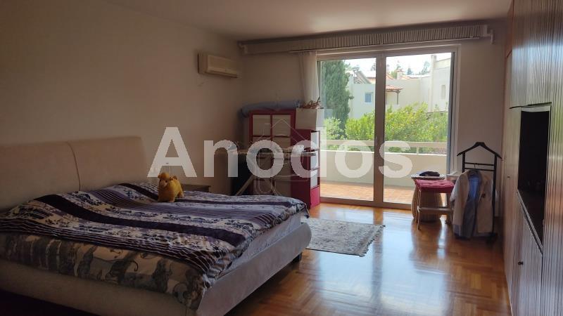 Διαμέρισμα 300 τ.μ. πρός ενοικίαση, Αθήνα - Βόρεια Προάστια, Κηφισιά
