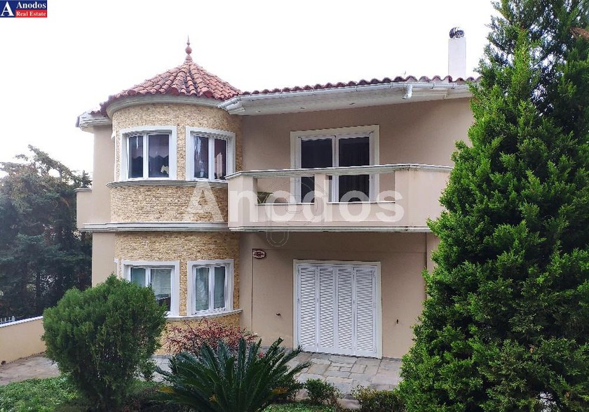 Μονοκατοικία 600τ.μ. για πώληση-Άγιος στέφανος » Κέντρο